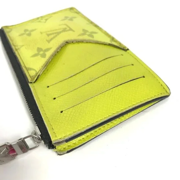 LOUIS VUITTON M30950 Taigalama Coin card-holder Wallet Fragment Case coin purse